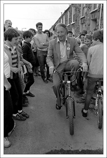 Postcard of Arthur Scargill, N.U.M. President, in Treorchy, The Rhondda, on 16th June 1984.